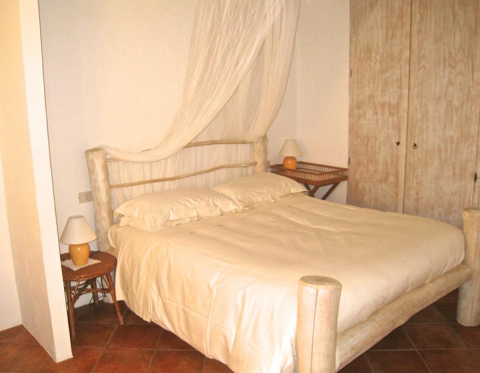 Villa Le Tre Pietre Baja Cerdeña Exterior foto