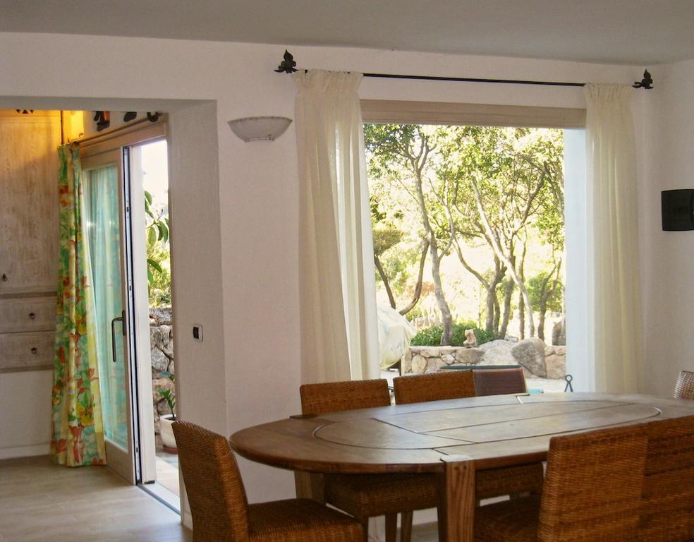 Villa Le Tre Pietre Baja Cerdeña Exterior foto